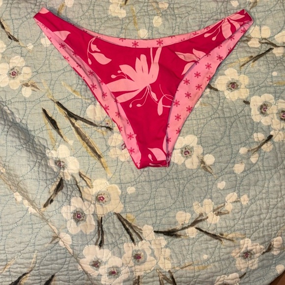 Leni Swim Staple Bikini Bottoms - Picture 2 of 3